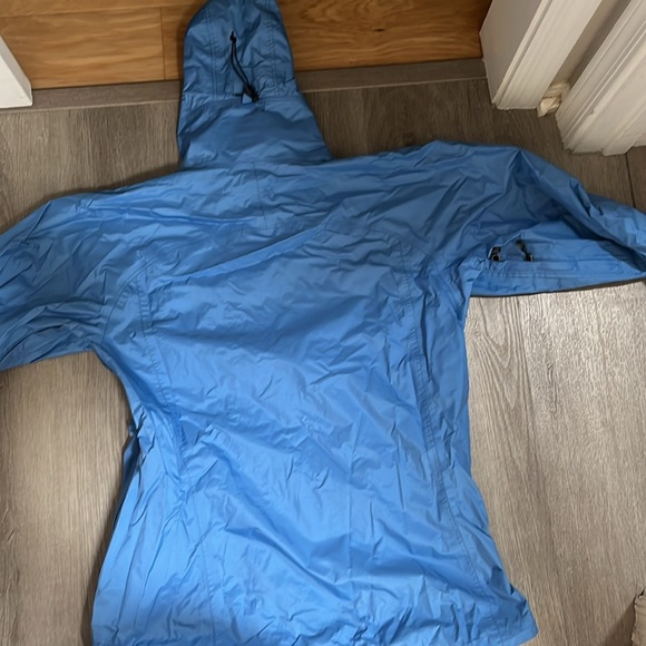 Blue PATAGONIA Rain Jacket - Picture 2 of 14